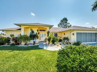 2711 NE 7th Ave, Cape Coral, FL 33909