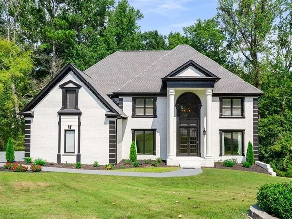 220 Milano Dr SW, Atlanta, GA 30331