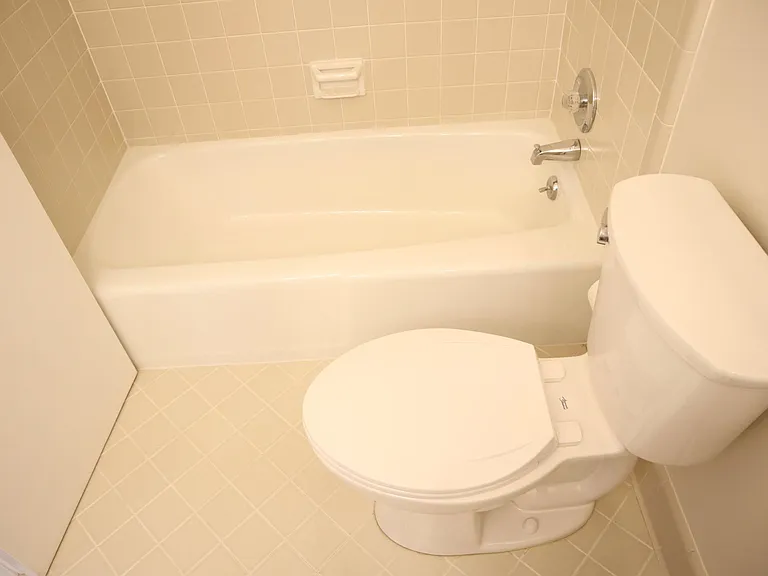 2331 Thornhill Rd — Photo 30