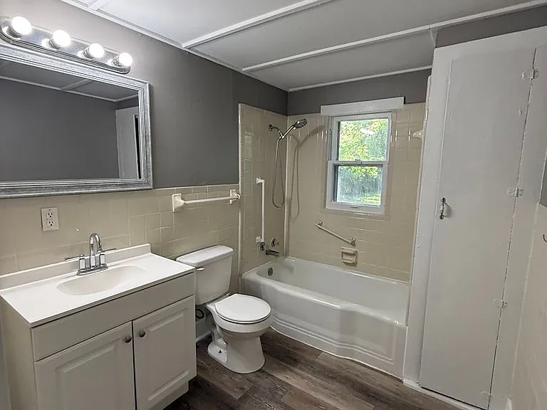 5123 School Ave — Photo 7