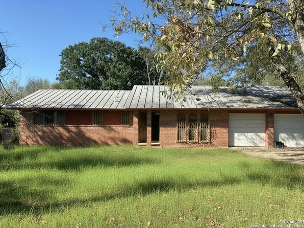 127 Roesler Rd., San Antonio, TX 78220