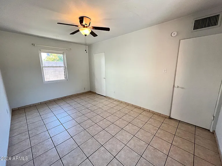 30 W Culver St #B — Photo 28