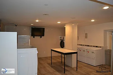 Rented by Metropolitan Property Group