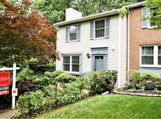 11531 Ivy Bush Ct, Reston, VA 20191