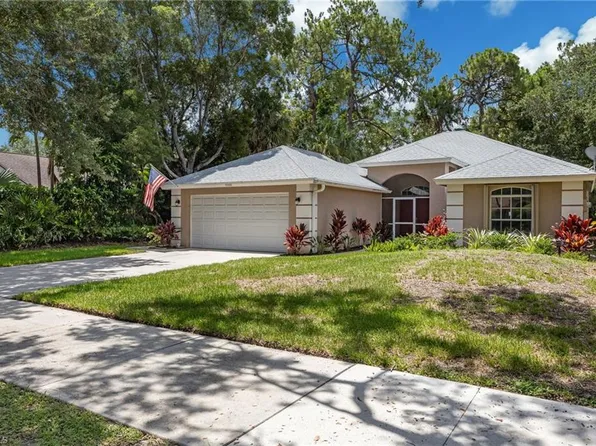2656 River Reach DR, NAPLES, FL 34104