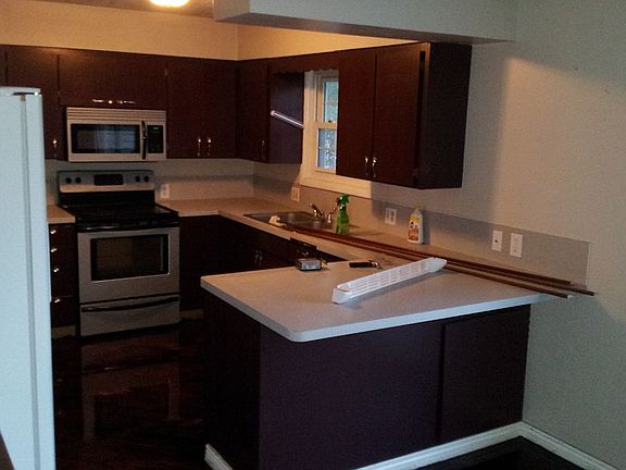 5th image of 1393 Fairmont Dr