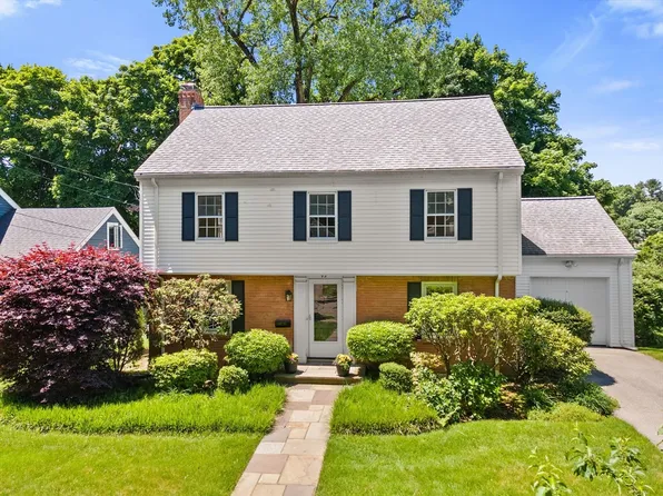 93 Oxford Rd, Newton, MA 02459