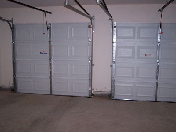 2-Car Garage