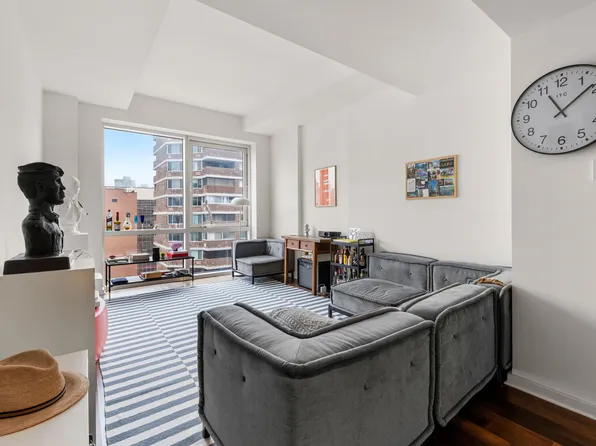 340 E 23rd St, New York, NY