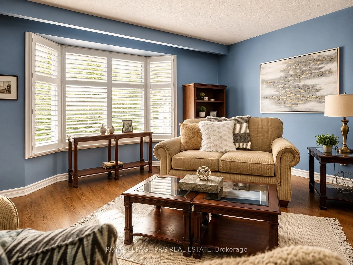 3 bed, $2,950 — Photo 3