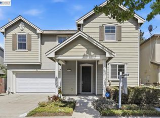 9424 Dunbar Dr, Oakland, CA 94603