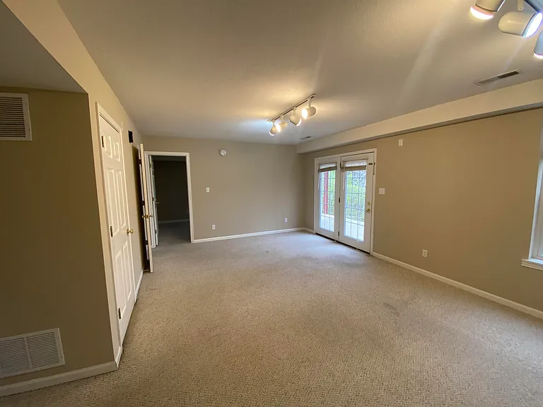 5389 E Trikalla Dr — Photo 24