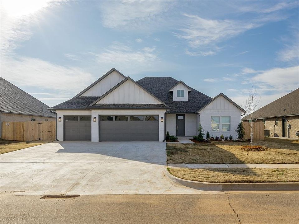1st image of 2524 Everton Ln