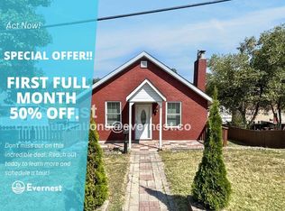 3864 Marietta Dr, Saint Louis, MO 63121