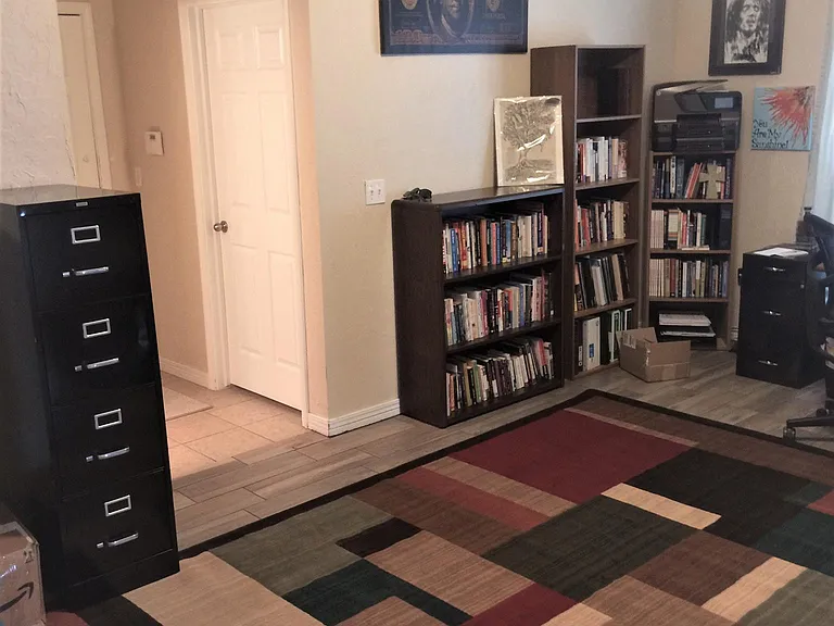 3328 E Fairmont St — Photo 10