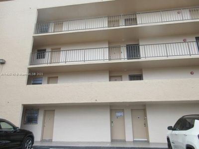 8895 Fontainebleau Blvd APT 109, Miami, FL, 33172