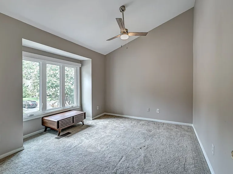 2710 Spinnaker Ct — Photo 5