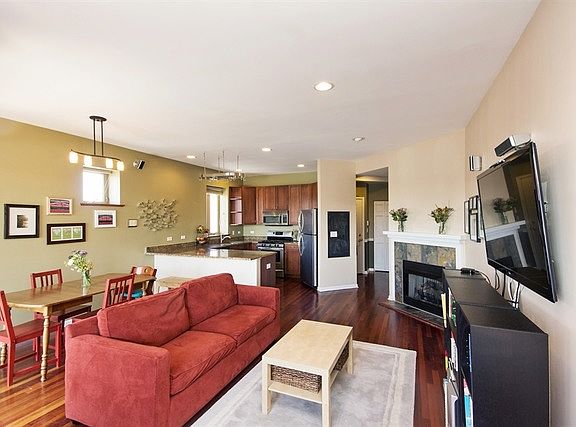 5th image of 4919 N Lincoln Ave APT 2