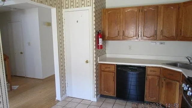 4 Gate House Ln — Photo 25