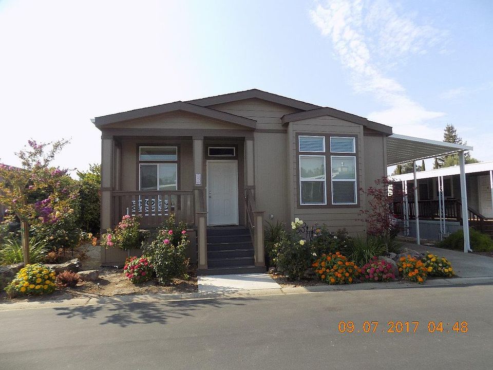 1st image of 75 Mulberry Ct #75