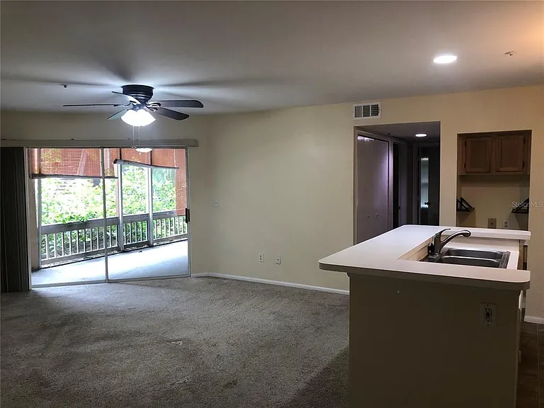 486 N Pin Oak Pl #106 — Photo 3