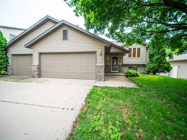 4448 57th St NW, Rochester, MN 55901