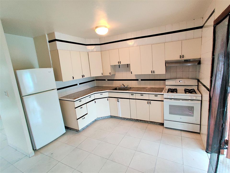 1st image of 958 E 89th St Floor 2