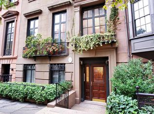 10 Gramercy Park S #4R, New York, NY