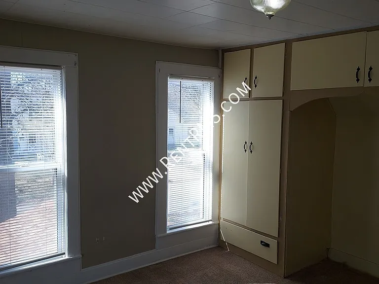 1108 NE Kellam Ave — Photo 12