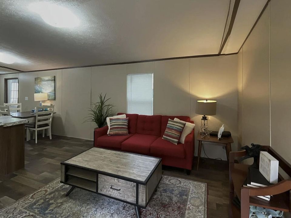 1st image of 30 Briona Dr