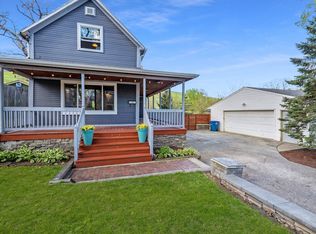 2621 Rollins Ave, Des Moines, IA 50312
