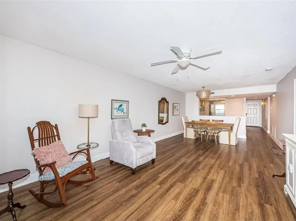 5400 Park St N, Saint Petersburg, FL