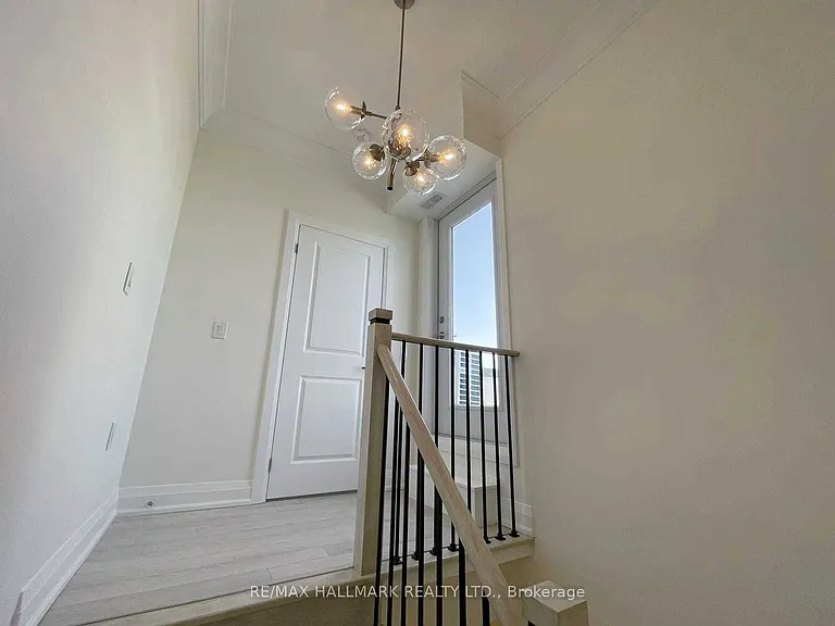 5289 Highway 7 Rd #D103 — Photo 12