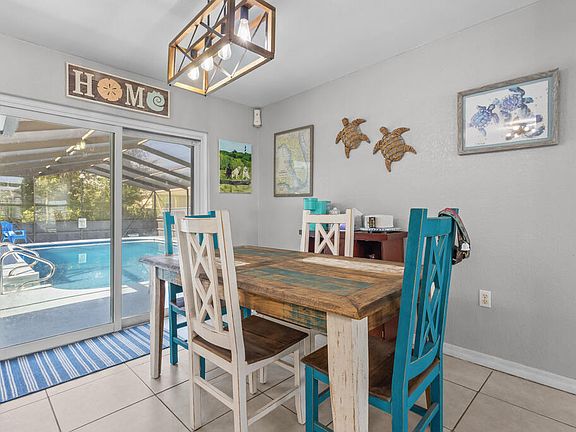 5th image of 15717 SW 55th Avenue Road