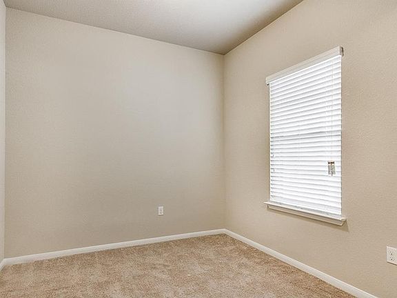 2nd image of 401 Sabina Dr