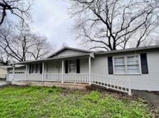 208 N 36th St, Corsicana, TX 75110