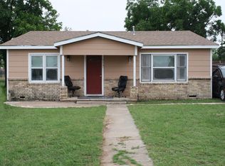 713 E 39th St, San Angelo, TX 76903