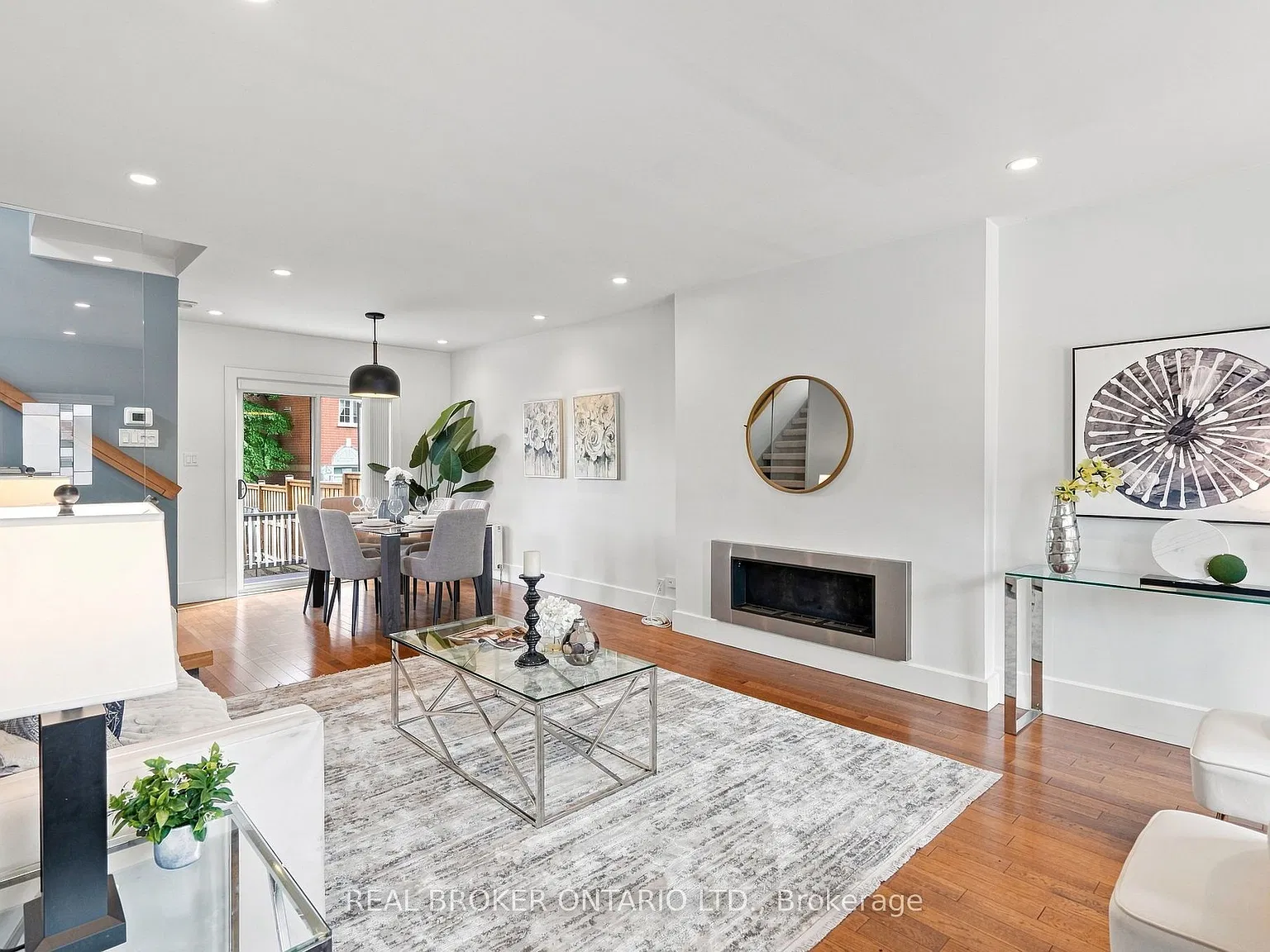 3 bed, $3,400 — Photo 4
