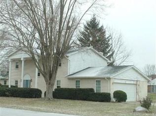 63 Outerview Dr, Xenia, OH 45385