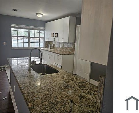 3rd image of 16115 NW 42nd Ave