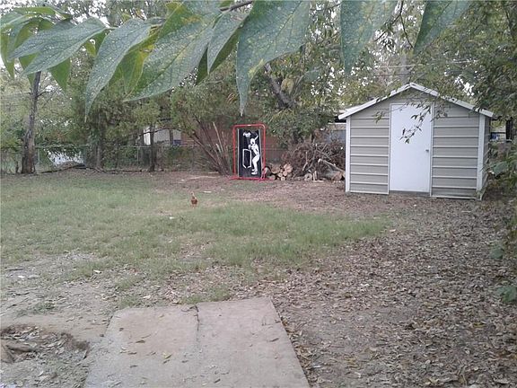 4th image of 2928 Klondike Dr