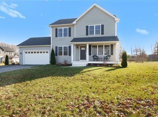 49 Watercress Ct, Coventry, RI 02816
