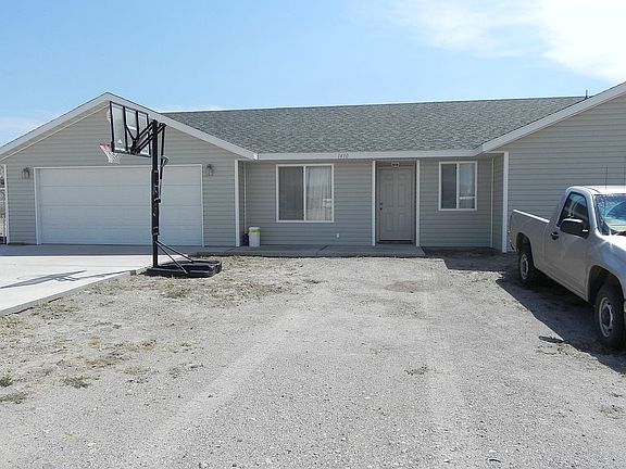 2 Car Garage and Front