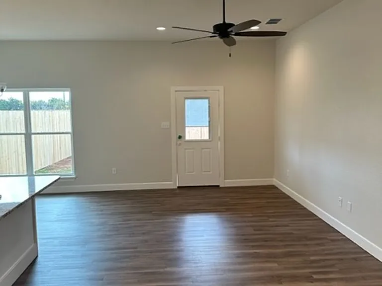 7109 Tin Cup Dr — Photo 3