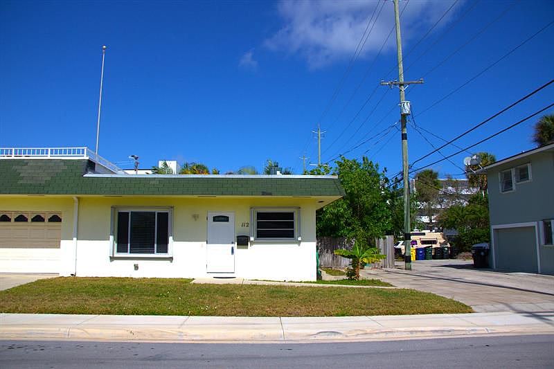 1st image of 112 1st Ave S