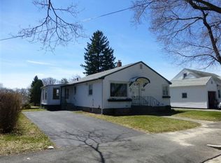 22 Dutton St, Worcester, MA 01610