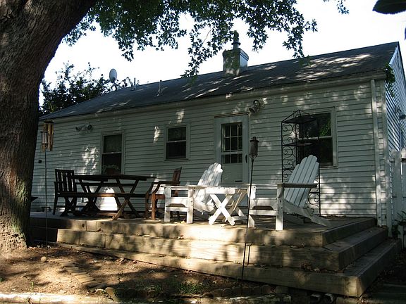 BACK OF HOUSE