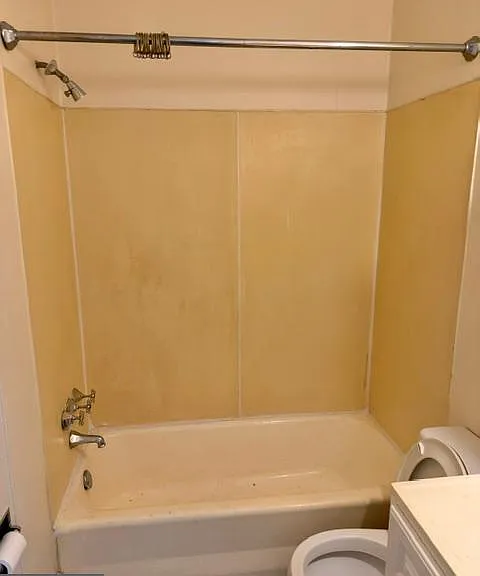 27 Main St E #304 — Photo 7