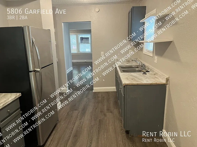 5806 Garfield Ave — Photo 9