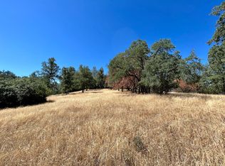 3090 Omo Ranch Rd, Somerset, CA 95684